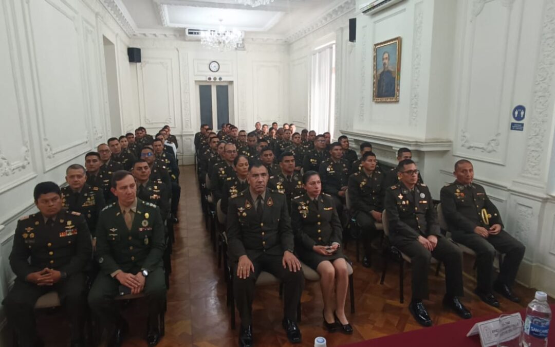 CEREMONIA DE CLAUSURA DEL LXX PROGRAMA BÁSICO DEL DIH Y DIDH